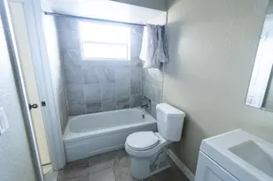 5161 W Oakland Park Blvd, Lauderdale Lakes, FL 33313 - Photo 12