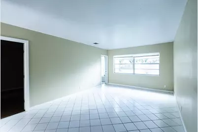5161 W Oakland Park Boulevard #106, Lauderdale Lakes, FL 33313 - Photo 6