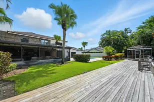 2195 Portland Ct, Wellington, FL 33414 - Photo 34