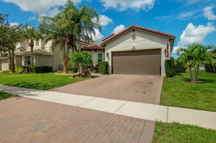 3011 Strada Court, Royal Palm Beach, FL 33411 - Photo 10