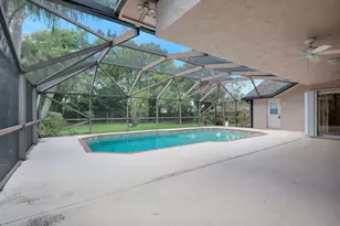 1819 Staimford Cir, Wellington, FL 33414 - Photo 2