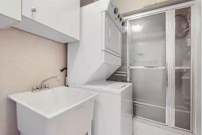 5500 Collins Avenue #1401, Miami Beach, FL 33140 - Photo 44