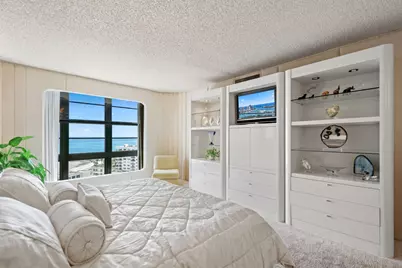 5500 Collins Avenue #1401, Miami Beach, FL 33140 - Photo 28