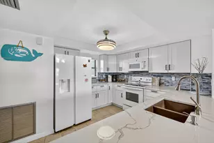 801 S Ocean Dr, Fort Pierce, FL 34949 - Photo 20