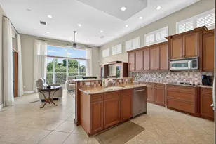 9783 Via Grandezza W, Wellington, FL 33411 - Photo 10