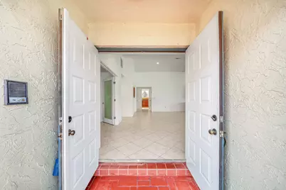 10255 Sunset Bend Drive, Boca Raton, FL 33428 - Photo 2