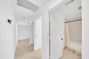 10255 Sunset Bend Dr, Boca Raton, FL 33428 - Photo 40