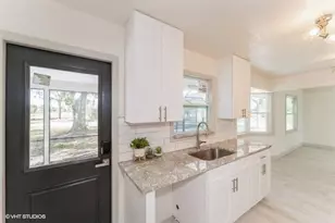 1897 SW Penrose Ave, Port Saint Lucie, FL 34953 - Photo 8