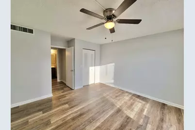 1500 N Congress Avenue #B4, West Palm Beach, FL 33401 - Photo 8