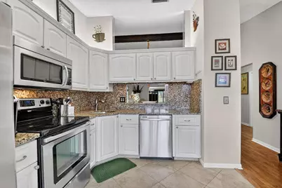 612 Sea Pine Way #F, Greenacres, FL 33415 - Photo 8