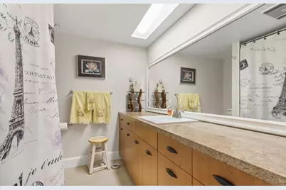 106 Wellington M #1, West Palm Beach, FL 33417 - Photo 12