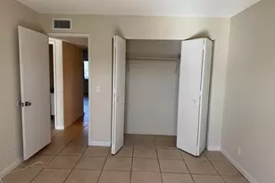 500 Village Green Cir W, Lake Worth, FL 33461 - Photo 10