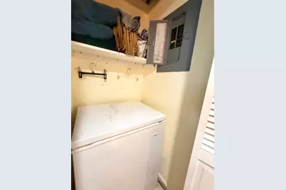 401 Lake Shore Drive #801, West Palm Beach, FL 33403 - Photo 6