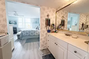 401 Lake Shore Dr, West Palm Beach, FL 33403 - Photo 34