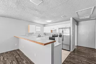 1661 W 27th St, Riviera Beach, FL 33404 - Photo 6