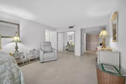 372 Golfview Road #403, North Palm Beach, FL 33408 - Photo 42