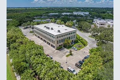 3755 37th Terrace #Suite E, Vero Beach, FL  - Photo 4