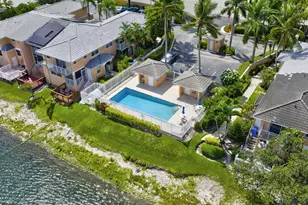 3239 NW 44th St, Oakland Park, FL 33309 - Photo 40