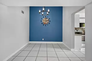 3239 NW 44th St, Oakland Park, FL 33309 - Photo 6