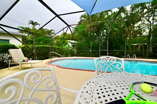 129 Alhambra Pl, West Palm Beach, FL 33405 - Photo 36