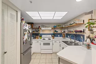 4187 N Haverhill Rd, West Palm Beach, FL 33417 - Photo 10