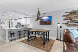 17 Royal Palm Way, Boca Raton, FL 33432 - Photo 8