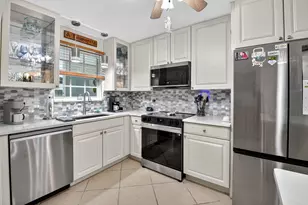 769 Jeffery St, Boca Raton, FL 33487 - Photo 2