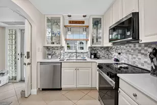 769 Jeffery St, Boca Raton, FL 33487 - Photo 2