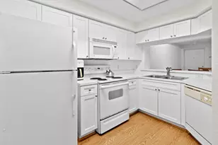 2727 Anzio Ct, Palm Beach Gardens, FL 33410 - Photo 8