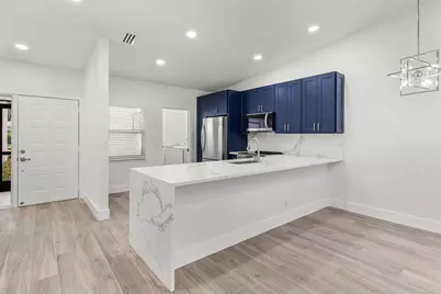 8065 Whispering Palm Drive, Boca Raton, FL 33496 - Photo 6