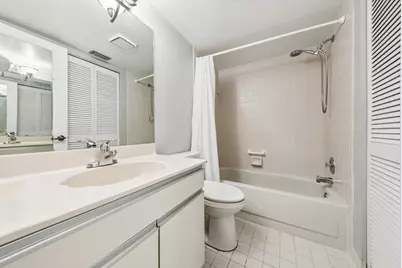 5040 Rose Hill Drive #204, Boynton Beach, FL 33437 - Photo 10