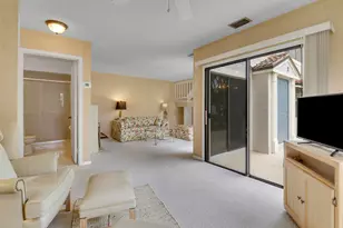 387 Prestwick Ln, Palm Beach Gardens, FL 33418 - Photo 4