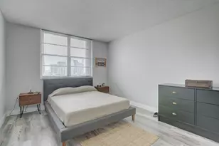 500 Bayview Dr, North Miami Beach, FL 33160 - Photo 16