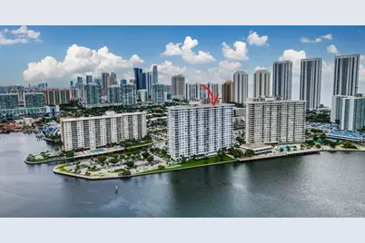 500 Bayview Drive #727, North Miami Beach, FL 33160 - Photo 44