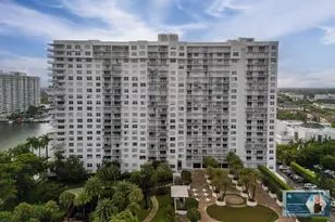 2801 NE 183rd St, Aventura, FL 33160 - Photo 40