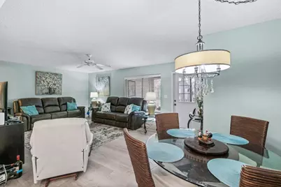 414 Pine Glen Lane #D-2, Greenacres, FL 33463 - Photo 8