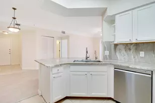 6305 Myrtlewood Cir W, Palm Beach Gardens, FL 33418 - Photo 6