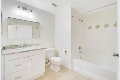 6305 Myrtlewood Circle W, Palm Beach Gardens, FL 33418 - Photo 14