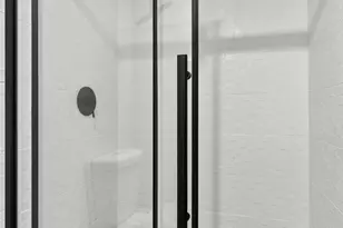 3710 Whitehall Dr, West Palm Beach, FL 33401 - Photo 14