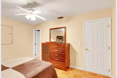 113 SW Starfish Avenue, Port Saint Lucie, FL 34984 - Photo 10