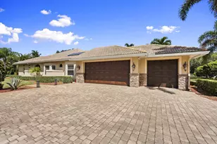 5416 SW Coral Tree Ln, Palm City, FL 34990 - Photo 10