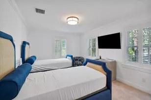 100 Regents Park Rd, Palm Beach, FL 33480 - Photo 22