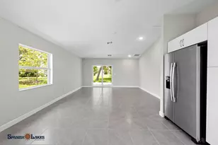 14 Espanola Ln, Port Saint Lucie, FL 34952 - Photo 8