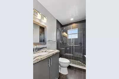 624 Flanders M, Delray Beach, FL 33484 - Photo 14