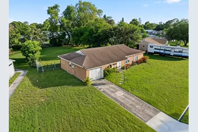 226 SW Kimball Circle, Port Saint Lucie, FL 34953 - Photo 2