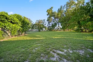 226 SW Kimball Cir, Port Saint Lucie, FL 34953 - Photo 18