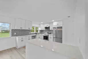 226 SW Kimball Cir, Port Saint Lucie, FL 34953 - Photo 4