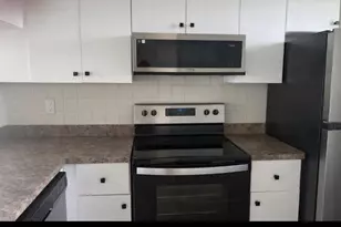 3138 Via Poinciana, Lake Worth, FL 33467 - Photo 8
