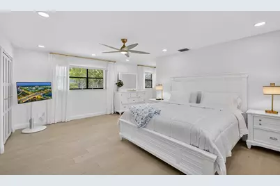 479 Prestwick Circle, Palm Beach Gardens, FL 33418 - Photo 44