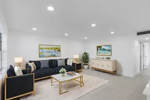 578 Burgundy M, Delray Beach, FL 33484 - Photo 2